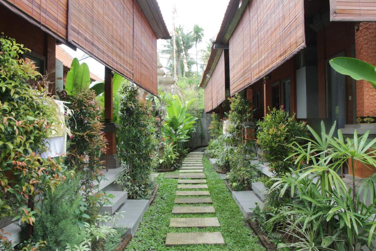 Bhuana Alit 2 Ubud Bagian luar foto